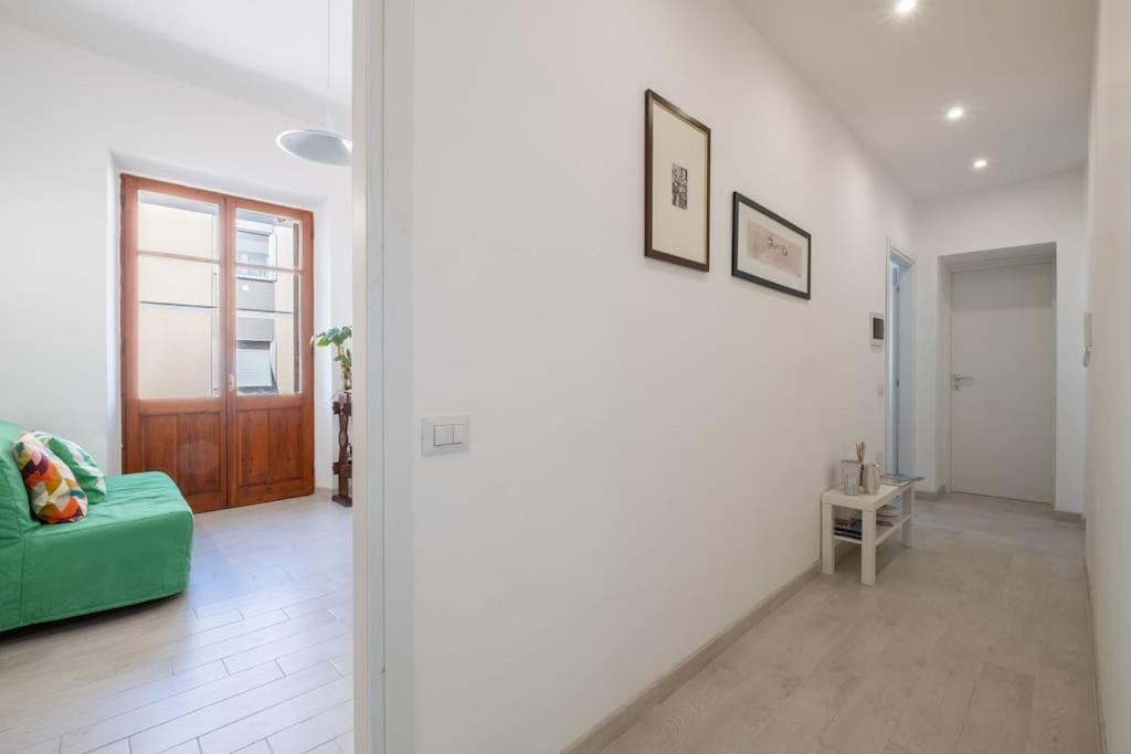 Appartamento Casa Ofride -Centro-Poetto 10 Min-Wi-Fi-Netflix Cagliari Esterno foto